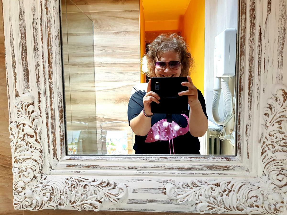 Hotel Da Marianna Barzanò Esterno foto